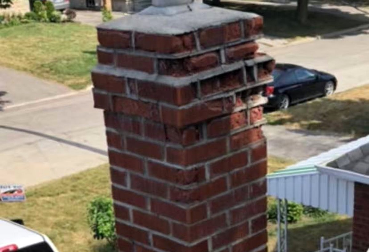 Stouffville chimney masonry restoration - before