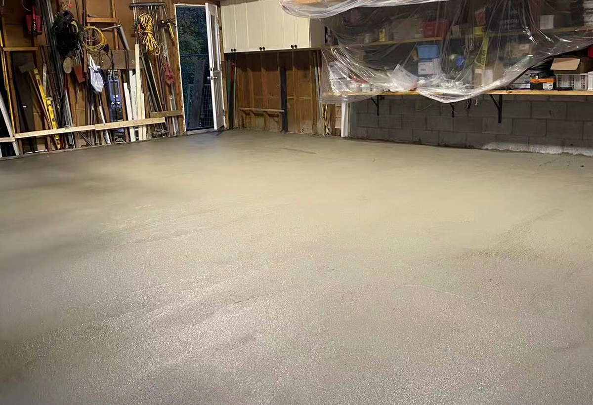 Stouffville garage floor resurfacing - after