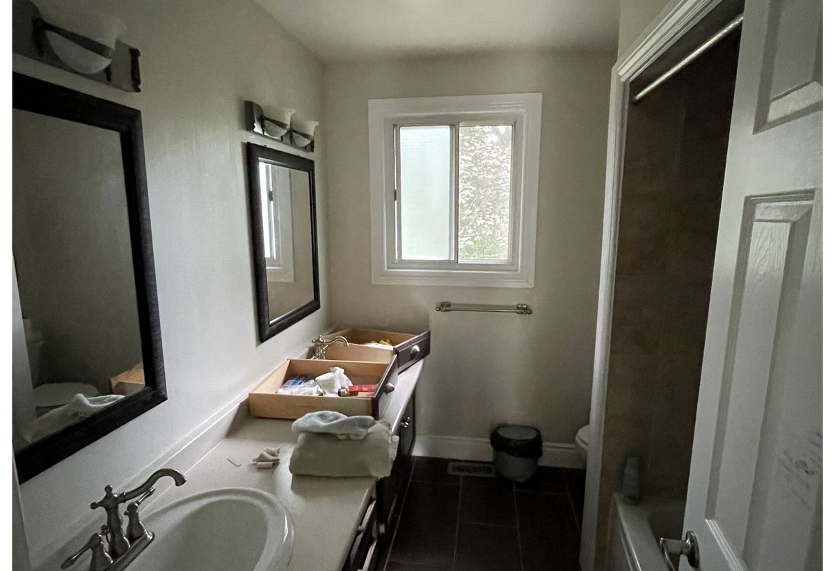 North York bathroom before