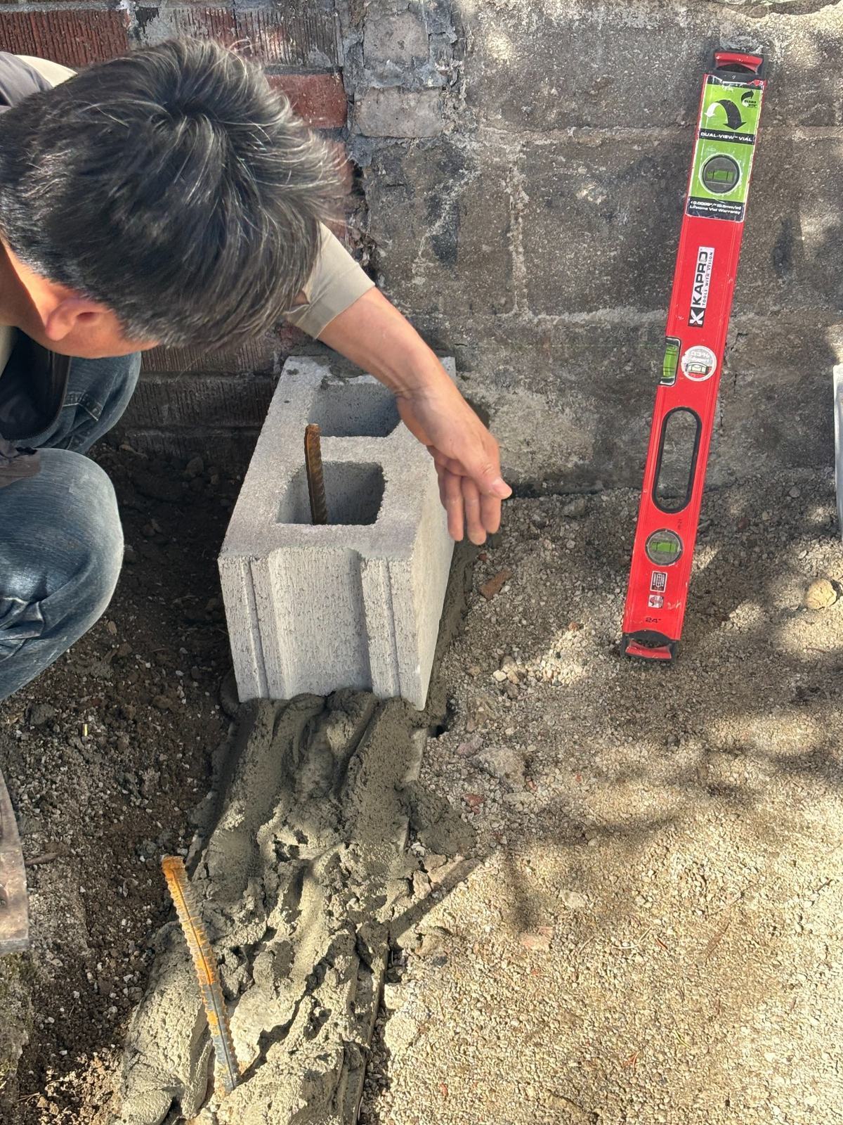 Concrete block alignment and level check