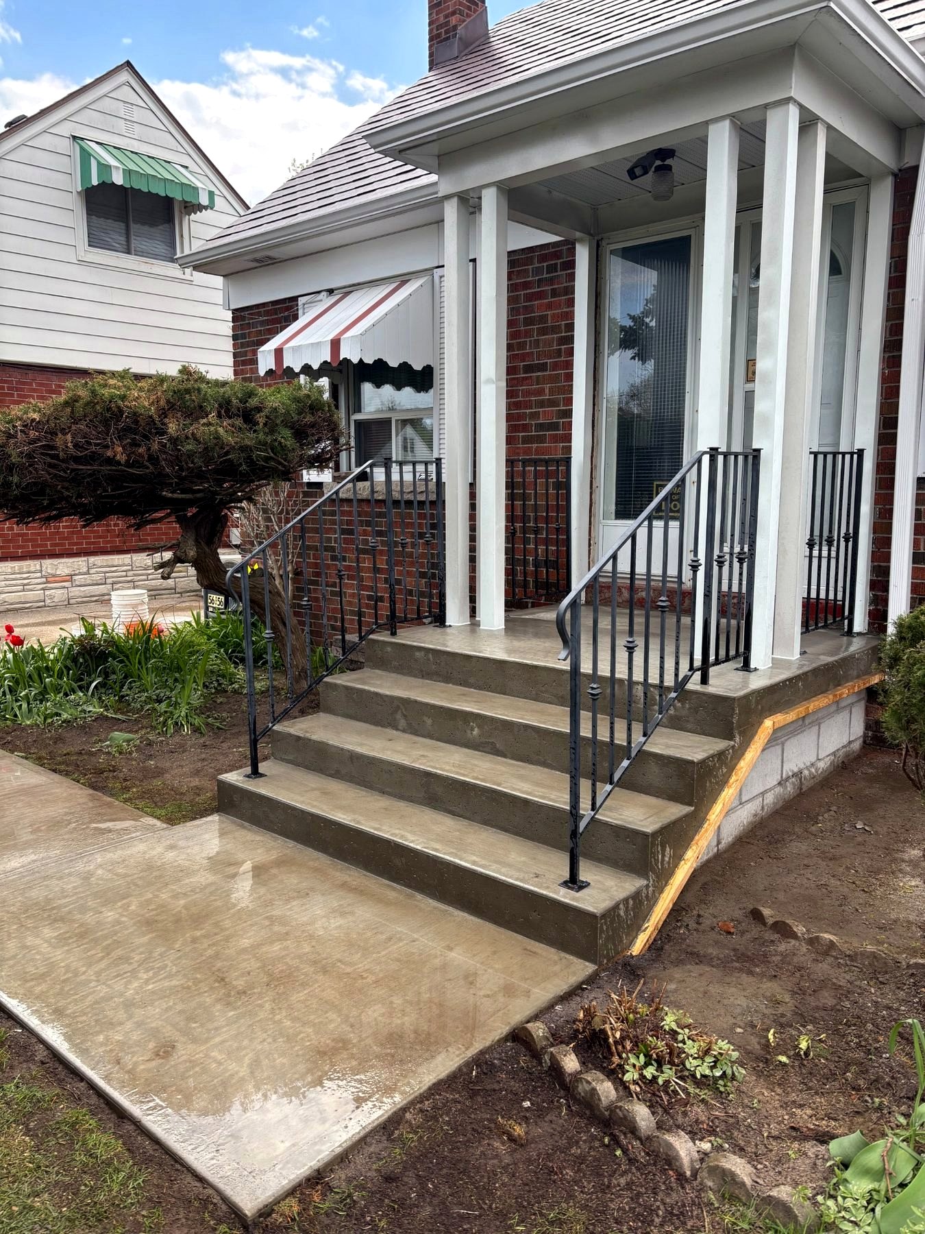 Scarborough concrete steps and walkway