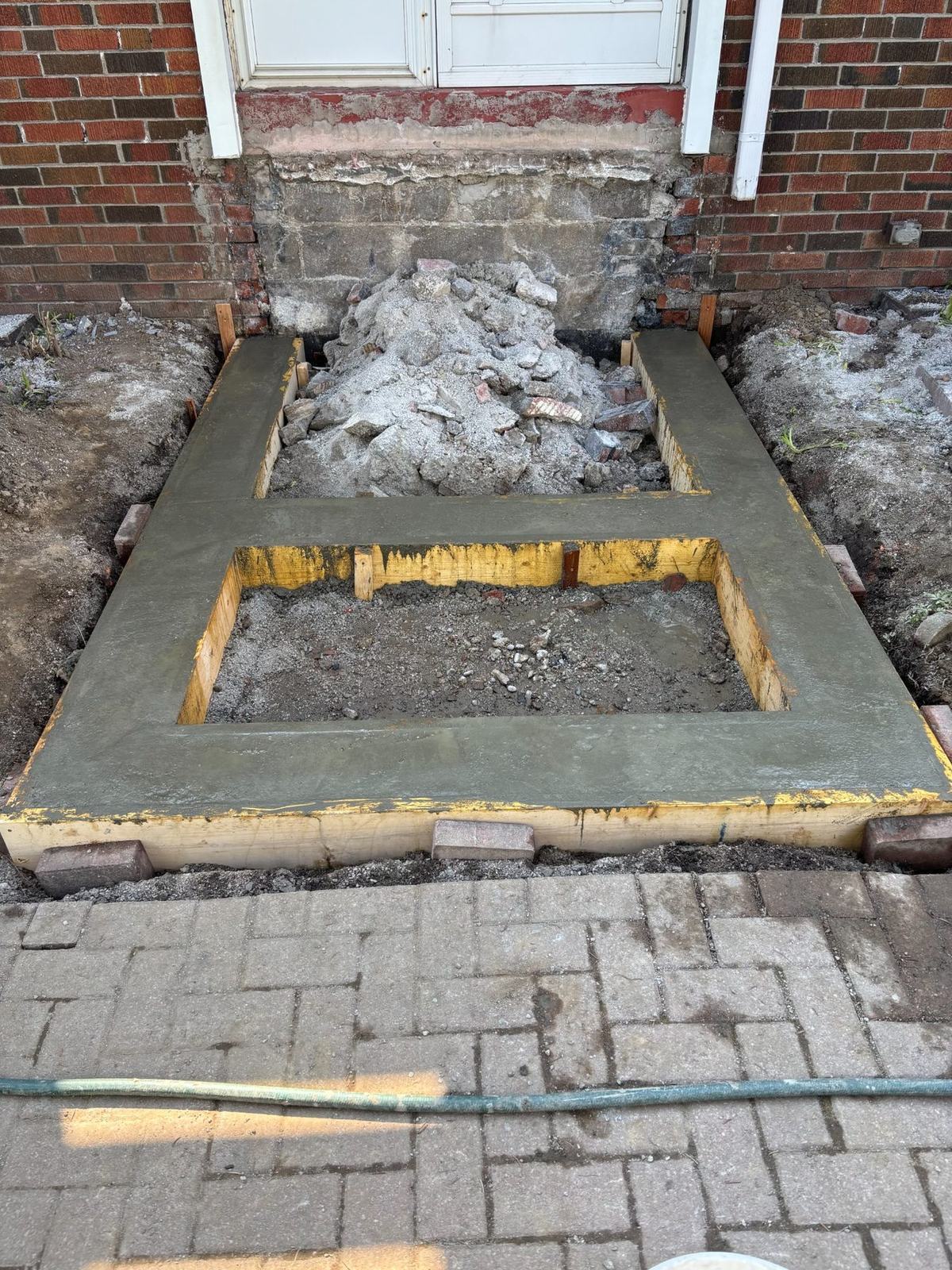 Concrete forming and rebar preparation